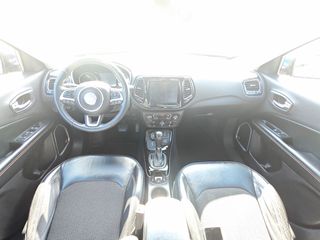 Jeep Compass 2017 4X4 AUTOMATIC-thumb-10
