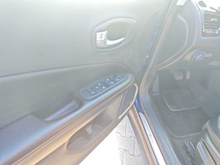 Jeep Compass 2017 4X4 AUTOMATIC-thumb-14