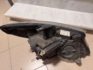 ΓΝΗΣΙΟ ΦΑΝΑΡΙ ΕΜΠΡΟΣ VITO W447-thumb-1