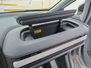 Maxus eDeliver 5 2026 L1H2 Single Sliding Door Base+-thumb-17