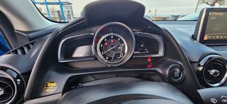 Mazda 2 2015 1500 line-thumb-18