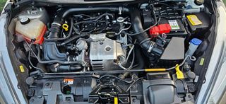 Ford Fiesta 2017 ST LINE-thumb-23
