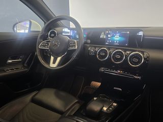 Mercedes-Benz A 180 2021 STYLE LINE-thumb-8
