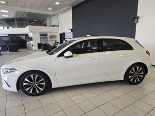 Mercedes-Benz A 180 2021 STYLE LINE-thumb-2