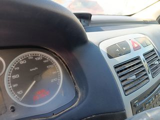 Peugeot 307 2001 1.4 16V 95PS-thumb-4