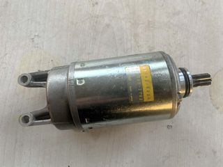 Kawasaki Z800 2013/2018 γνήσια εργοστασιακή Μίζα σε άριστη κατάσταση!!!σαν καινούρια!!!!!