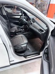Bmw X1 2018 XDRIVE18D-thumb-11