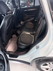 Bmw X1 2018 XDRIVE18D-thumb-14