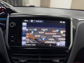 Peugeot 2008 2015 Full extra-thumb-18