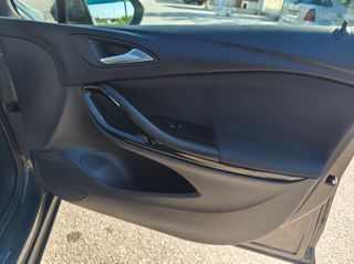 Opel Astra 2016-thumb-26