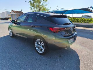 Opel Astra 2016-thumb-5