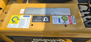 CAT 2005 Daewoo Cat D40S-thumb-14
