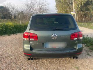 Volkswagen Touareg 2004 3.2 TSI-thumb-6