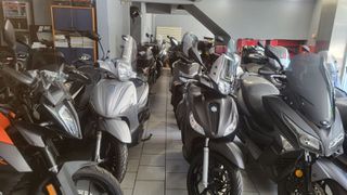 Yamaha X-CITY 250 2009-thumb-44