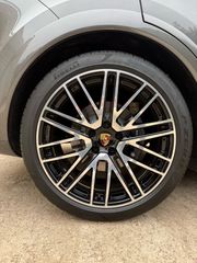 Porsche Cayenne 2024 Porsche Cayenne E-Hybrid (MY24)-thumb-6