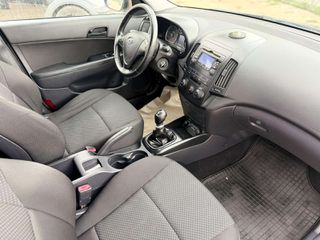 Hyundai i 30 2012 CW 1.6 CRDi Classic , ** Α-Ρ-Ι-Σ-Τ-Ο !! **-thumb-15