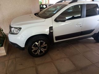 Dacia Duster 2023 JOURNEY-thumb-7