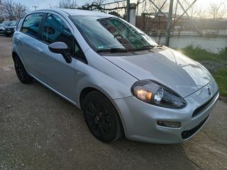 Fiat Grande Punto 2015-thumb-9