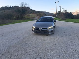 Mercedes-Benz A 180 2020-thumb-2