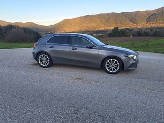 Mercedes-Benz A 180 2020-thumb-5