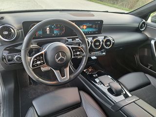 Mercedes-Benz A 180 2020-thumb-9