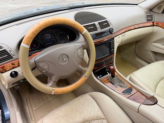 Mercedes-Benz E 200 2003 Avantgarde-thumb-6