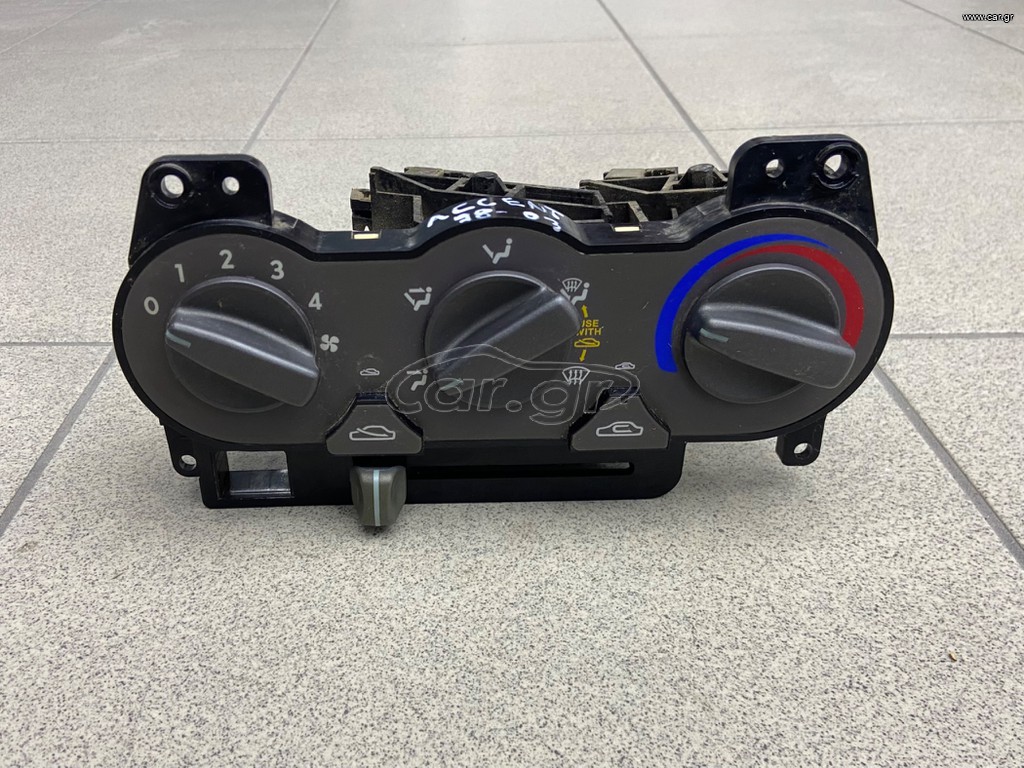 Χειριστήρια καλοριφέρ Hyundai Accent 98-03