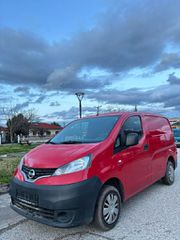 Nissan NV 200 2017