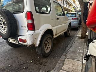 Suzuki Jimny 2000 JIMNY 1300CC 4X4