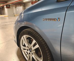 Toyota Auris 2016 SKYVIEW / Hybrid-thumb-20