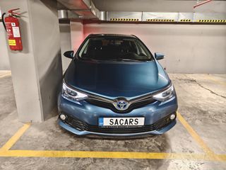 Toyota Auris 2016 SKYVIEW / Hybrid-thumb-3