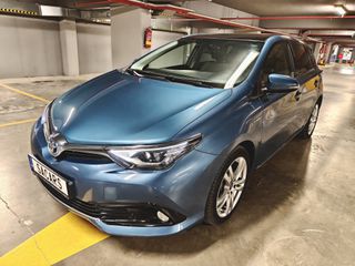 Toyota Auris 2016 SKYVIEW / Hybrid-thumb-16