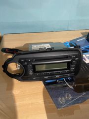 ΓΝΗΣΙΟ ΡΑΔΙΟ - CD ΓΙΑ TOYOTA YARIS ΑΠΟ 2016 ΜΟΝΤΕΛΟ