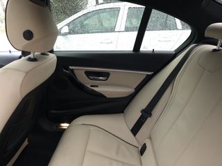 Bmw 320 2017 F30 LCI INDIVIDUAL-thumb-39