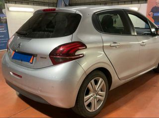 Peugeot 208 2017 Peugeot 208 1.2 VTi Style-thumb-14