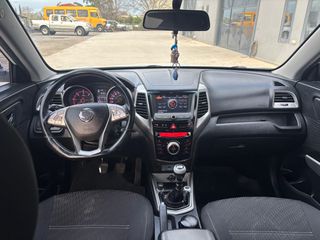 SsangYong Tivoli 2016-thumb-5