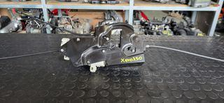 Piaggio XEvo 250 | Κλείστρο Σέλας
