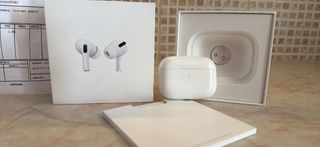 Apple AirPods Pro (1st Gen) - Σε τιμή για να «φύγει»