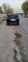 Ford Focus 2010-thumb-4