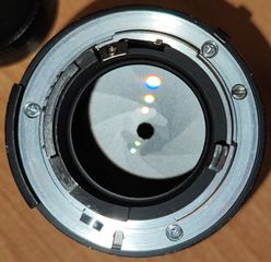 Nikon AF Nikkor 85mm f/1.8D-thumb-3