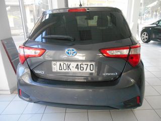 Toyota Yaris 2020 HYBRID AUTOMATIC-thumb-3