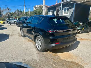 Alfa Romeo Tonale 2023-thumb-53