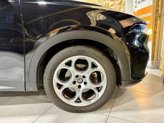 Alfa Romeo Tonale 2023-thumb-16