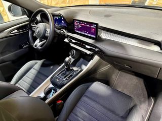 Alfa Romeo Tonale 2023-thumb-32