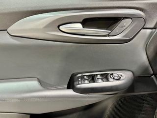 Alfa Romeo Tonale 2023-thumb-35