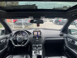 Mercedes-Benz C 63 AMG 2008-thumb-9