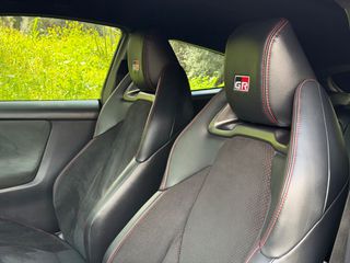 Toyota Yaris 2023 GR FOUR CIRCUIT PACK EVENTURI CARBON INTAKE ACRAPOVIC ΕΛΛΗΝΙ-thumb-16