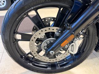 Bmw R 18 2020 * FIRST EDITION * ROLAND SANDS DESIGN * AKRAPOVIC *-thumb-29