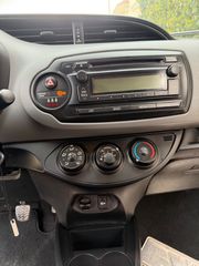 Toyota Yaris 2014 Toyota yaris Ελληνικό DIESEL-thumb-6