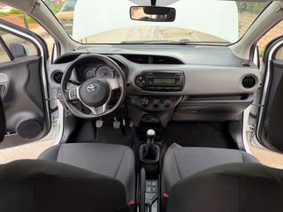 Toyota Yaris 2014 Toyota yaris Ελληνικό DIESEL-thumb-7